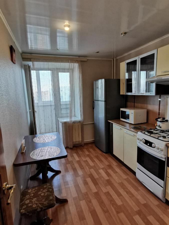 1 Комнатная Квартира В Самом Центре С Видом На Сквер Костанай Екстериор снимка